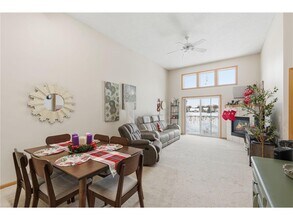 3909 93rd Ave N in Minneapolis, MN - Building Photo - Building Photo