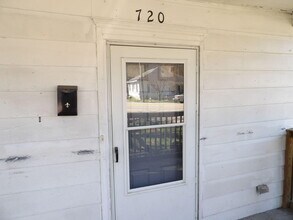 720 Holmes St in Frankfort, KY - Building Photo - Building Photo