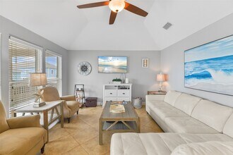 21531 Zachary Dr in Galveston, TX - Building Photo - Building Photo