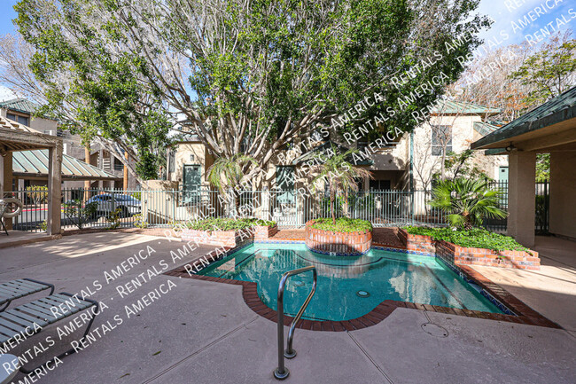 property at 101 N 7th St