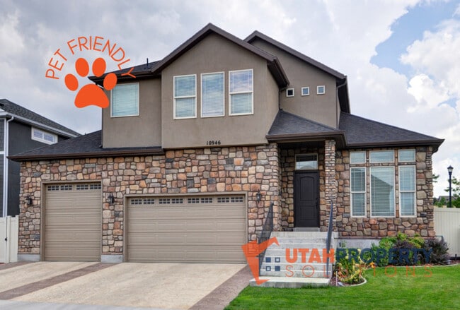 property at 10946 Kelso Dune Dr