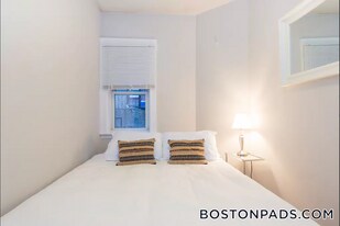 161 Endicott St, Unit 2R in Boston, MA - Building Photo