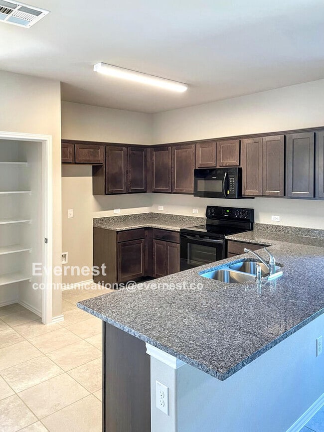 1803 Davidson Rnch Dr in Georgetown, TX - Building Photo - Building Photo