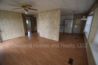 1567 Longbow Dr in Lakeland, FL - Building Photo - Building Photo