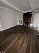 84 Hadley Ave in Clifton, NJ - Building Photo - Building Photo