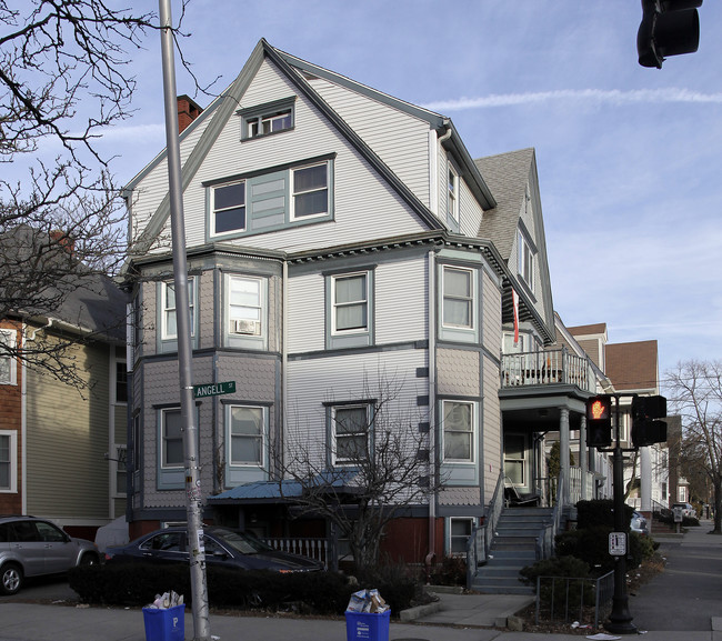 204 Angell St in Providence, RI - Building Photo - Building Photo