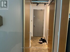 188 Eglinton Ave E in Toronto, ON - Building Photo - Building Photo