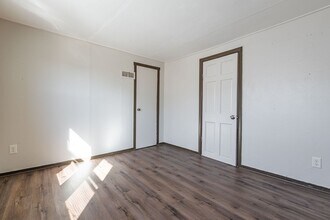 936 Redfield St in La crosse, WI - Building Photo - Building Photo