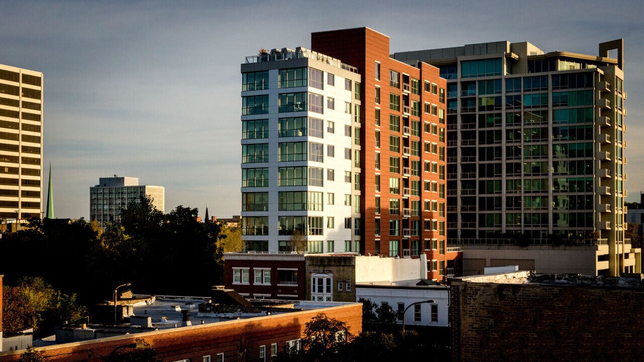 1590 Elmwood Ave in Evanston, IL - Building Photo