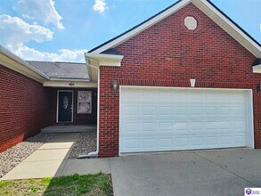 118 Twin Lakes Dr in Vine Grove, KY - Building Photo - Building Photo
