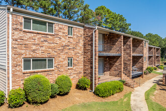 The Apartments at President Park in Decatur, GA - Building Photo - Building Photo