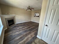 104 Fairwood Ct photo'