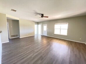 3406 Doffy Dr in Killeen, TX - Building Photo - Building Photo