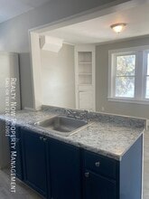 3540 Trent Ave, Unit Unit 1 in Cleveland, OH - Foto de edificio - Building Photo