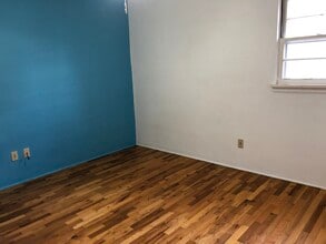 1010 NW Fisk St, Unit Upper in Pullman, WA - Building Photo - Building Photo