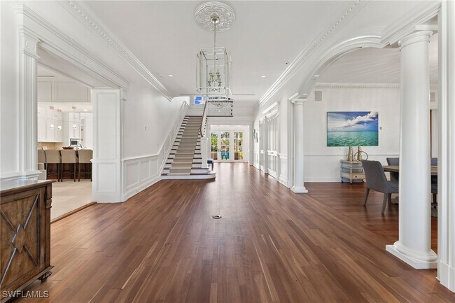 property at 2325 Lantern Ln