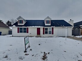 811 Westridge N Dr, Unit 5 in Noblesville, IN - Building Photo