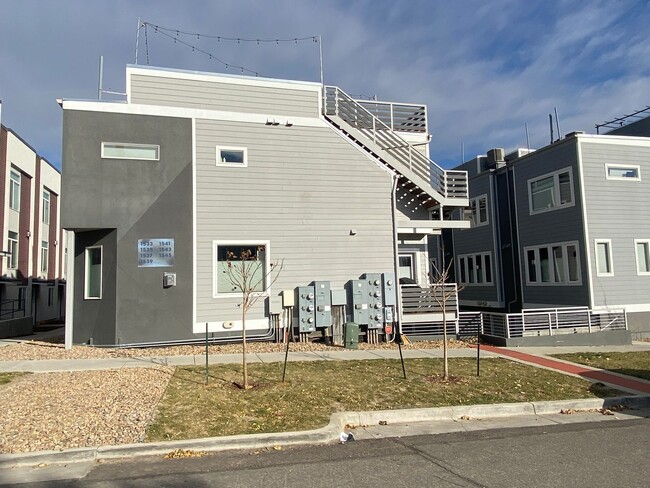 1541 W 43rd Ave in Denver, CO - Building Photo - Building Photo