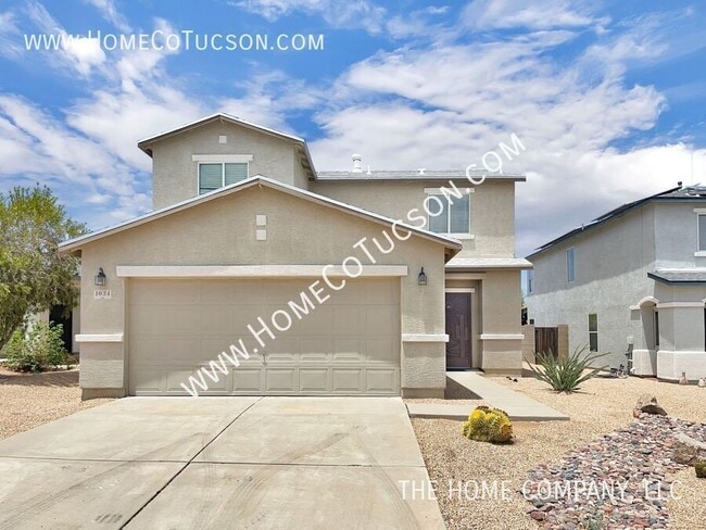 property at 1034 W Camino Hombre Viejo
