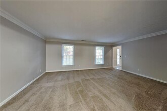 4820 Hill Creek Ct in Marietta, GA - Building Photo - Building Photo