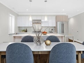 1320 W Lexington St in Chicago, IL - Building Photo - Building Photo