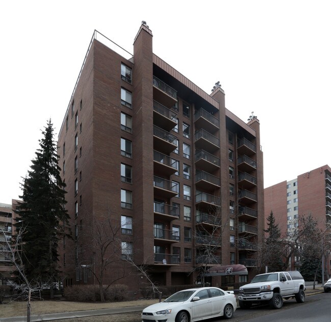 Hallmark Estates Apartments Calgary, AB Apartments For Rent