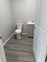 113 NE Lincoln Cir N in St. Petersburg, FL - Building Photo - Building Photo