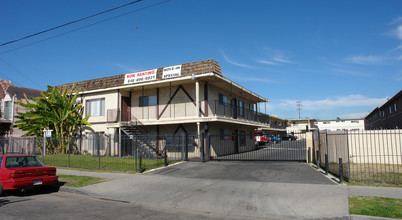 12023 Runnymede St in North Hollywood, CA - Building Photo - Building Photo