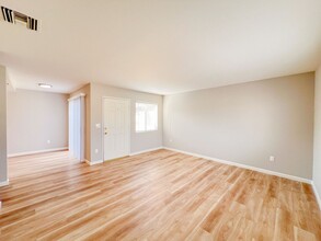 4181 Howard Ave in Los Alamitos, CA - Building Photo - Building Photo