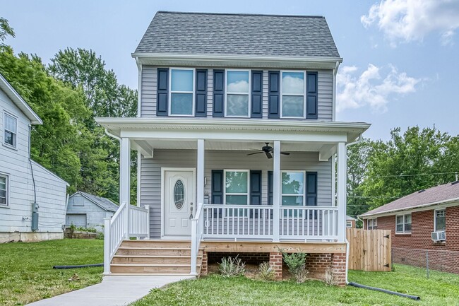 property at 1311 -1/2 Ashley St