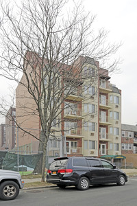 14022-14024 31st Dr in Flushing, NY - Foto de edificio - Building Photo