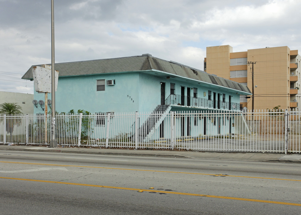 5755 NW 7th Ave in Miami, FL - Building Photo