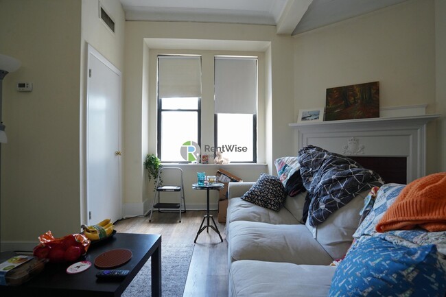 62 Boylston St in Boston, MA - Building Photo - Building Photo