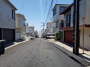 412 19th Pl in Manhattan Beach, CA - Building Photo - Building Photo