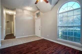 10000 Queens Rd in Frisco, TX - Building Photo - Building Photo