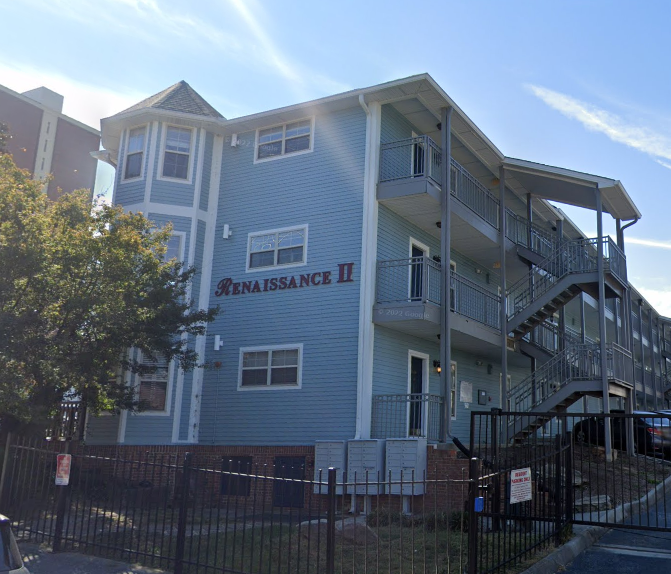 1615 Queen Anne Way in Knoxville, TN - Foto de edificio