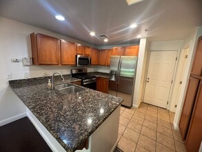 4800 Westlake Pkwy in Sacramento, CA - Building Photo - Building Photo
