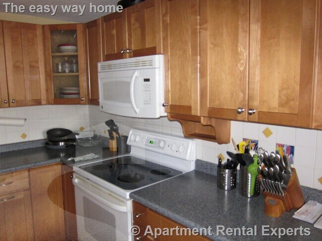 94 Beacon St in Somerville, MA - Building Photo - Building Photo