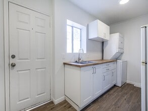 115 S 1000 E in Salt Lake City, UT - Building Photo - Building Photo