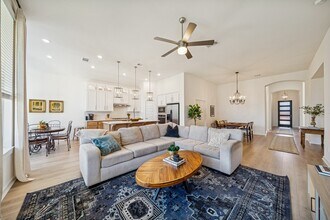 30207 Gold Finch Pl in Fulshear, TX - Building Photo - Building Photo