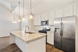 1931 Invermere Dr in Spring, TX - Building Photo