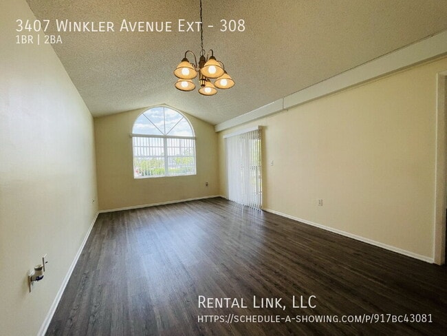 3407 Winkler Ave Ext in Ft. Myers, FL - Building Photo - Building Photo