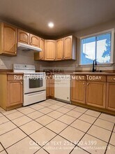 2510 S Ainsworth Ave in Tacoma, WA - Building Photo - Building Photo