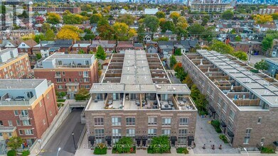 3 Elsie Ln in Toronto, ON - Building Photo - Building Photo