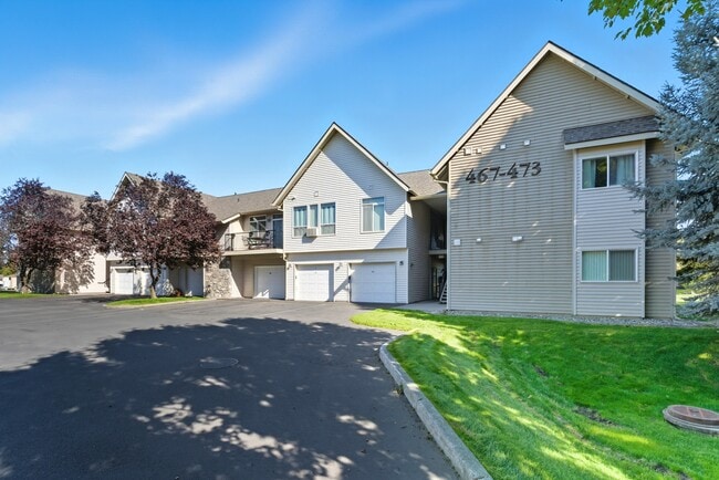 property at 22855 E Country Vista Dr