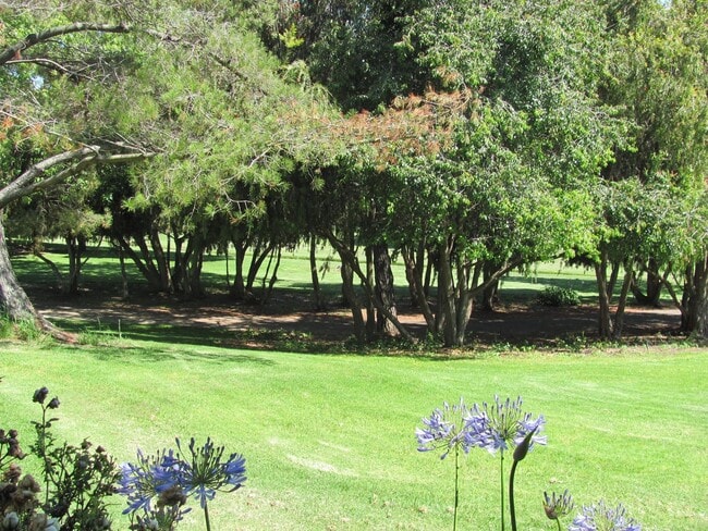 2250 King Ct in San Luis Obispo, CA - Foto de edificio - Building Photo