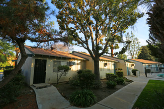 Taylor Pointe North in Bakersfield, CA - Building Photo - Building Photo