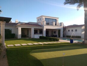 6823 E Valley Vista Ln in Paradise Valley, AZ - Building Photo - Building Photo