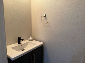 925 The Alameda in San Jose, CA - Building Photo - Building Photo