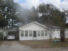706 Beauchamp St in Manila, AR - Building Photo